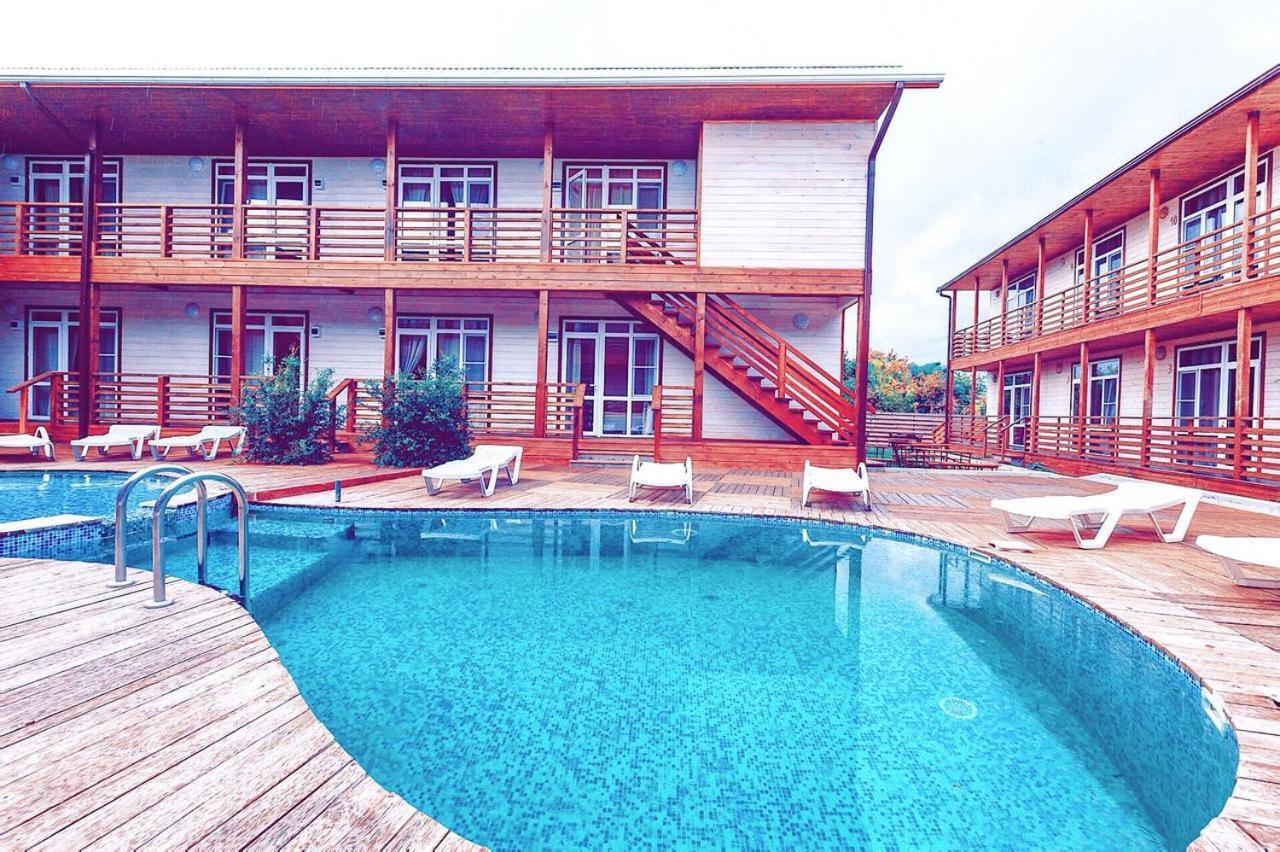 Guest House Amshin Tsandrypsh Ngoại thất bức ảnh