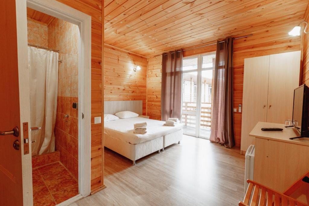 Guest House Amshin Tsandrypsh Ngoại thất bức ảnh
